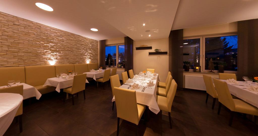 Hotel - Restaurant Sonneneck Dornstetten Zewnętrze zdjęcie